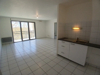 Appartement T2 Rénové Quartier SAINT AUBIN