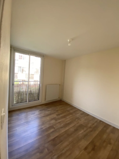 COLOMIERS T4- Bascule ORATOIRE- T4 Rénovation atypique et confortable