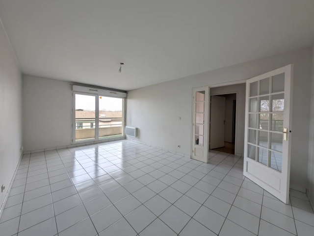 T2 - Charles de Fitte, 48 m2 - 780 €